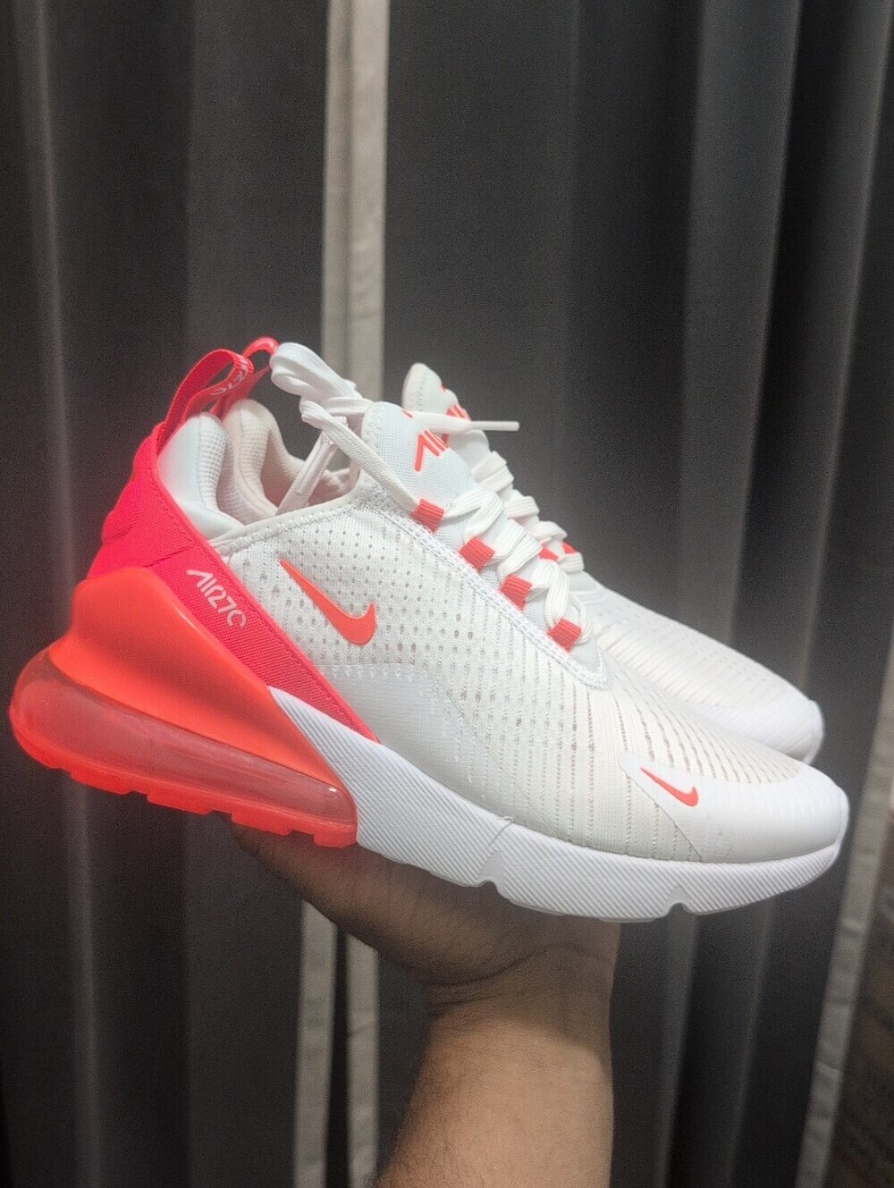 Nike WMNS Air Max 270 'White Bright Crimson' - HJ3222-102 Size 8 NWOB